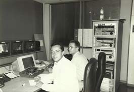 Christophe au montage - Rédaction nationale de France 3